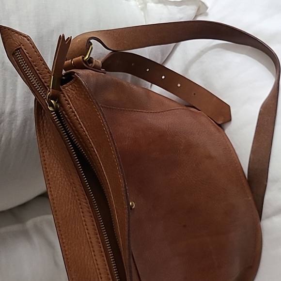 Madewell Brown Leather Bucket Bag - Picture 11 of 12
